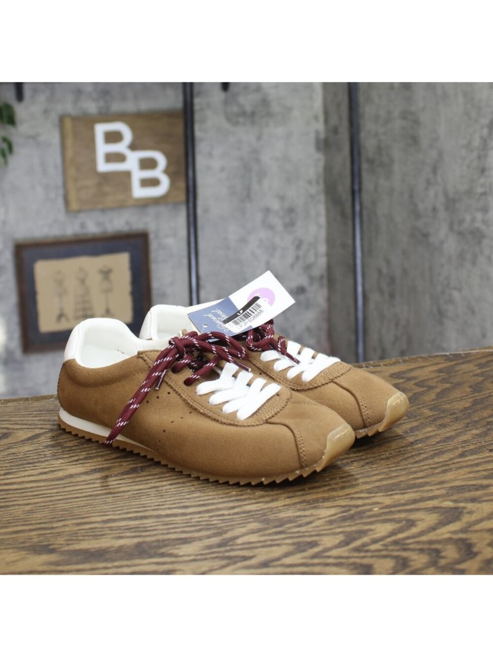 Universal Thread Womens JoJo Sneakers Low Top Double Lace 94462312 Brown 6.5M